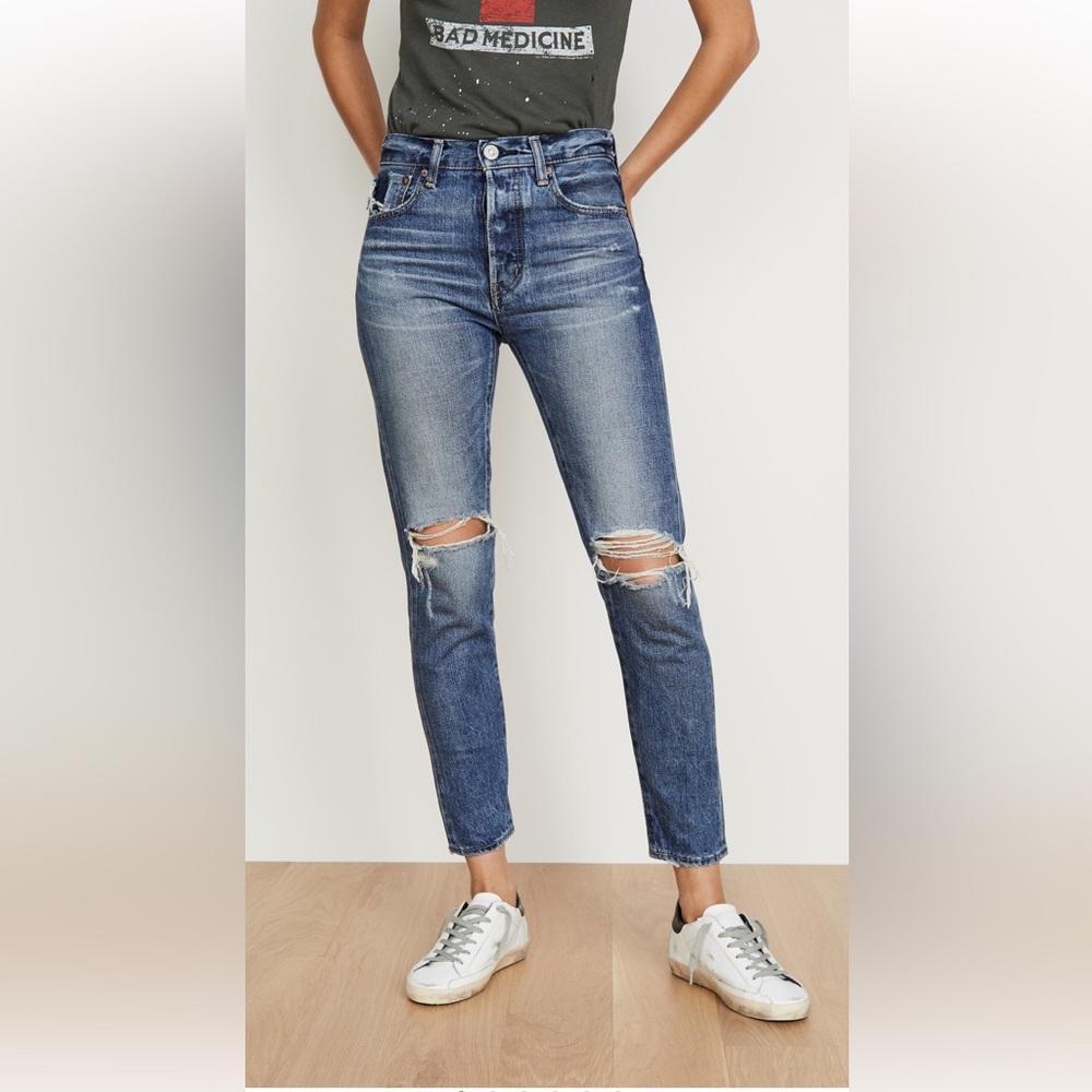 MOUSSY VINTAGE DISTRESSED JEANS